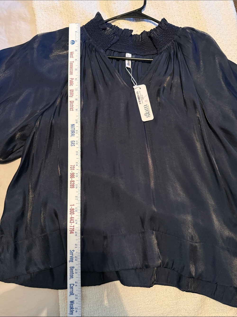 glam Navy V-Neck Puff Sleeve Blouse NWT - Picture 5 of 7
